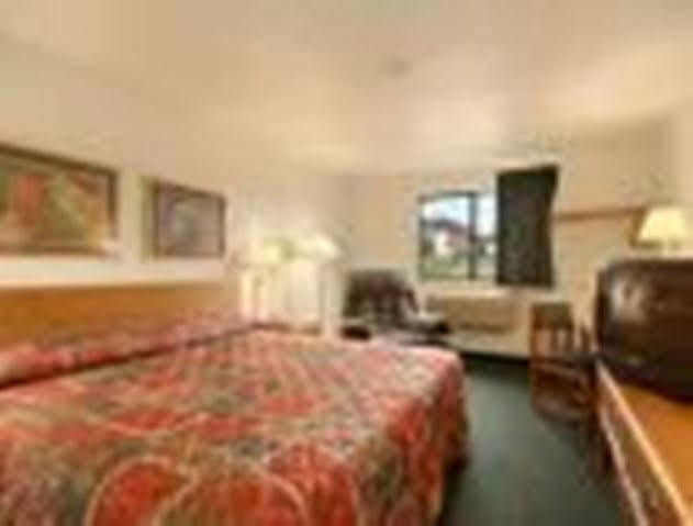 Super 8 By Wyndham New Stanton